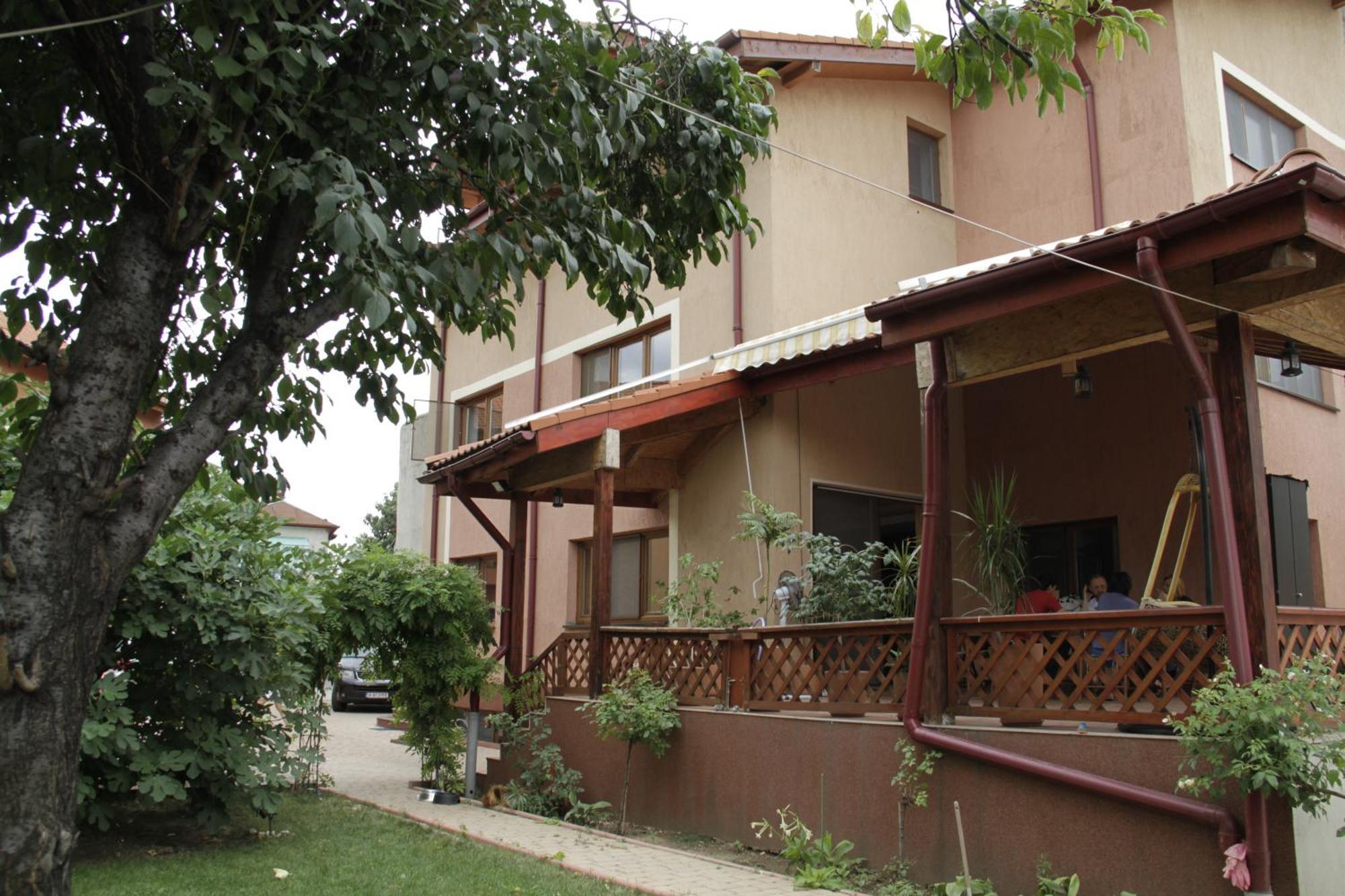 Villa Zorba Βουκουρέστι Εξωτερικό φωτογραφία